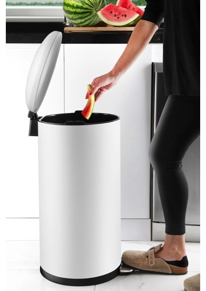 Paslanmaz Çelik Bombe Kapaklı Çöp Kovası 40 Litre Mat Beyaz fiyatları