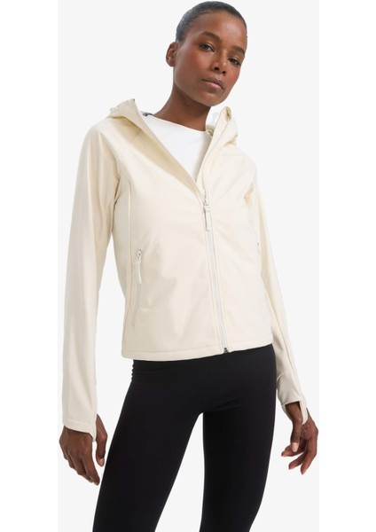 Fit Su İtici Regular Fit Kapüşonlu Fermuarlı Softshell Mont D6088AX25SP modelleri