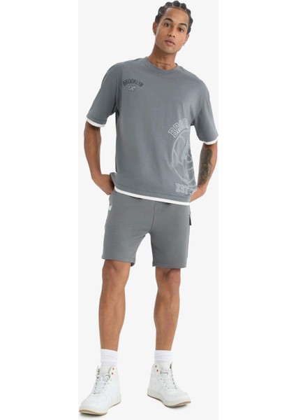 Fit NBA Brooklyn Nets Oversize Geniş Kalıp Bisiklet Yaka Kısa Kollu Tişört fiyatları