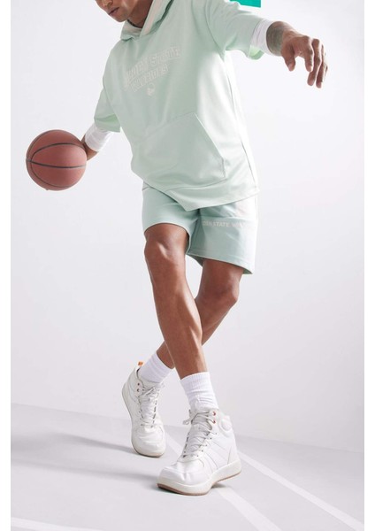 DeFactoFit NBA Golden State Warriors Standart Fit Sporcu Kısa Paça Şort D8621AX25SP