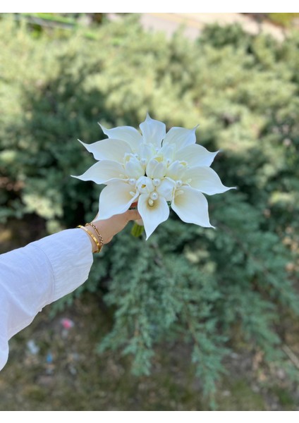 White Pearl –inci Detaylı Beyaz Gala-Lale Aranjmanı Gelin Buketi & Söz-Nişan Için Yapay Çiçek Buketi