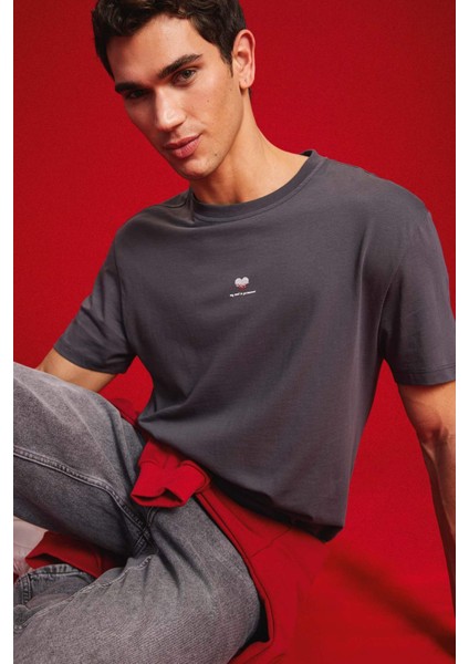 %100 Pamuk Bisiklet Yaka Kalp Baskılı Kısa Kollu Tişört D5156AX25SP