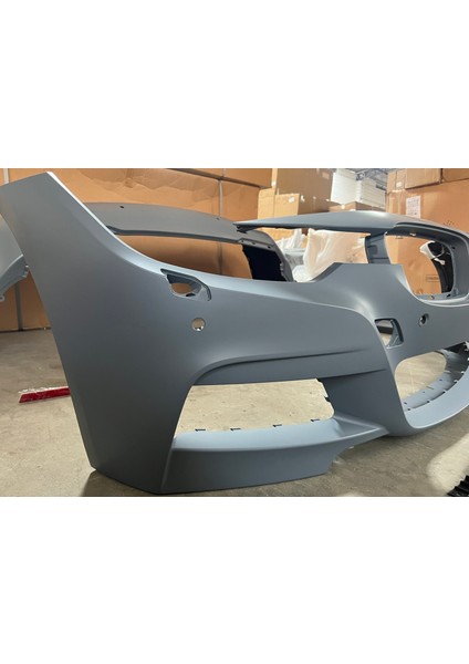 Bmw F30 Ön Tampon ve Panjur Seti M-Tech