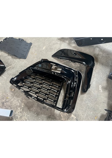 Bmw G20 Ön Tampon ve Panjur Seti M-Tech