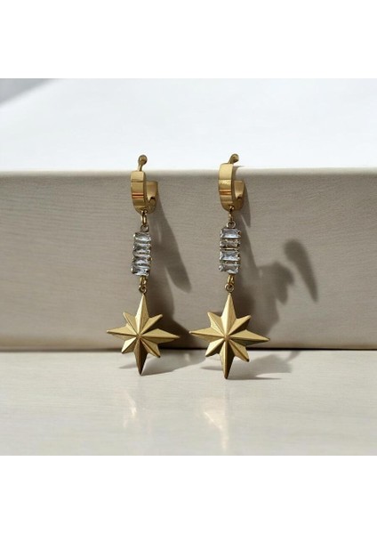 Gold Yıldız Figürlü Su Yolu Küpe