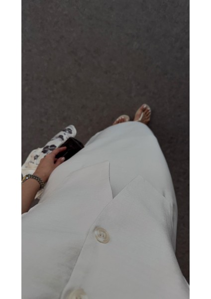 Sivri Yaka Ekru Yelek-Etek Takım fırsatları