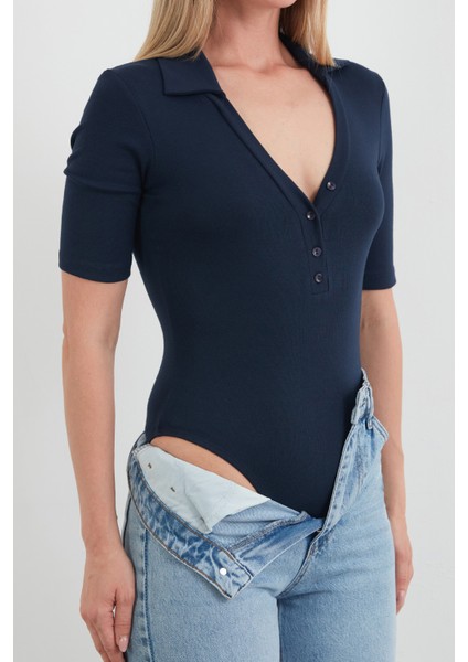 Basic Polo Yaka Çıtçıtlı Likralı Modal Body