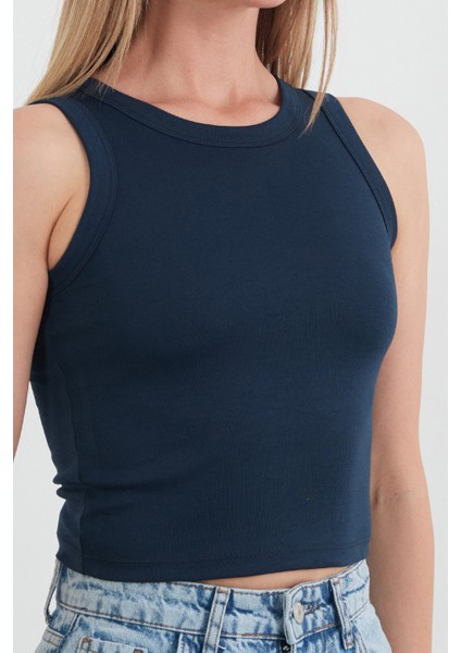 Basic Halter Yaka Body indirimleri