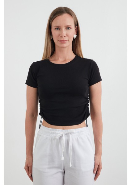 Basic Yanları Stoperli Crop Tişört