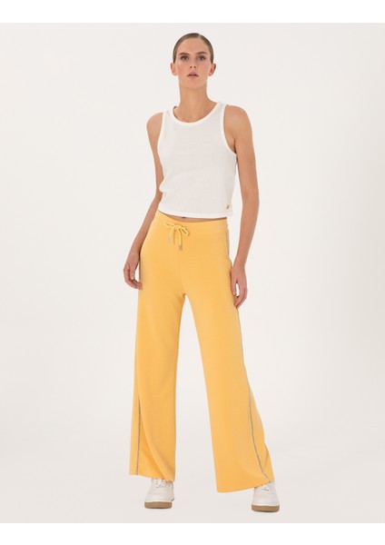 Kadın Sarı Flare Fit Modal Karışımlı Eşofman Altı 50301405-VR044