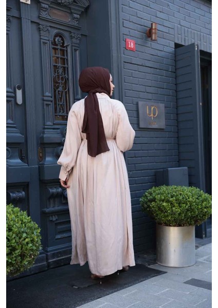 Pile Detaylı Bej Tesettür Saten Elbise 12607BEJ fırsatları