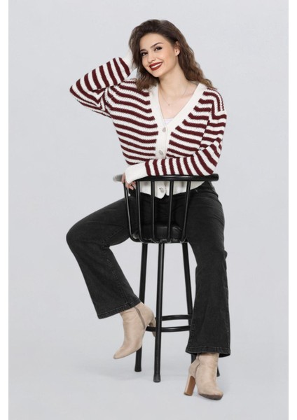 Kadın Düğme Detaylı Çizgili Triko Hırka FLT1004 modelleri