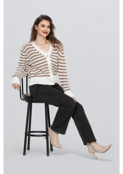 Kadın Düğme Detaylı Çizgili Triko Hırka FLT1004 modelleri