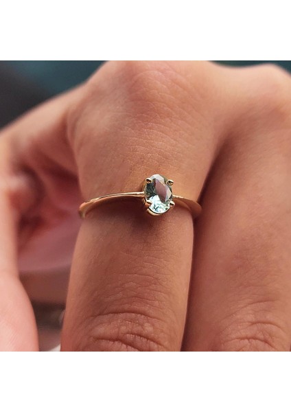 Gümüş Yüzük - 0.90 Karat Su Yeşili Tektaş Evlilik Teklifi Swarovski Tektaş 925 Ayar Gümüş Tarz Yüzük