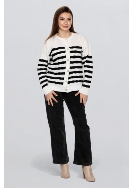 Kadın Taş Düğmeli Çizgili Hırka FLT1013