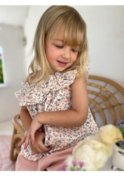 Çiçekli Dokuma Kız Çocuk Bluz Bej