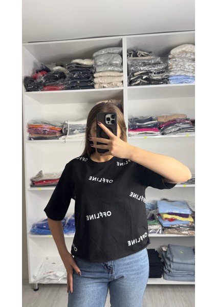 Siyah Renkli Crops T Shirt