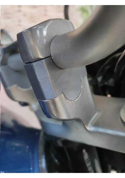 Hero Xpulse 200 Motorsiklet 2.5 cm Gidon Yükseltme Aparatı Cnc Alüminyum Işleme modelleri