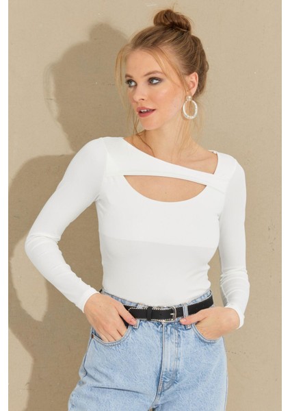 Kadın Beyaz Pencereli Bluz CY438