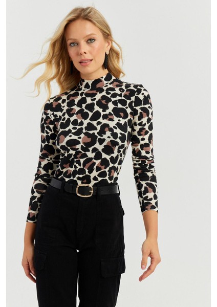 Kadın Taş-Siyah Leopar Desenli Bluz AYD267 modelleri
