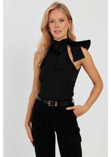 Kadın Siyah Fiyonklu Crop Bluz EY2726 fırsatları