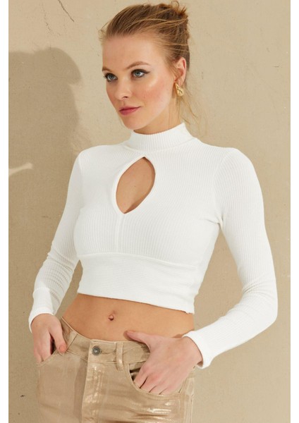 Kadın Beyaz Önü Damla Crop Bluz LPP1243 fırsatları