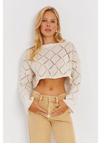 Kadın Ekru Ajurlu Kısa Triko Bluz YZ628 indirimleri