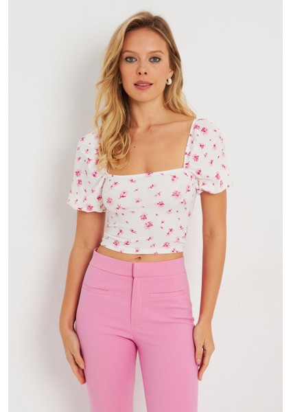 Kadın Çiçekli Crop Bluz Beyaz AYD270 fiyatları