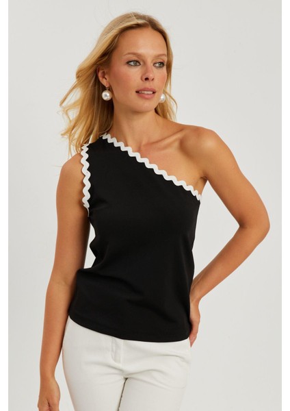 Kadın Siyah Tek Omuz Biyeli Bluz EY2792 indirimleri