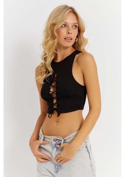 Kadın Siyah Detaylı Crop Bluz AYD375 fırsatları