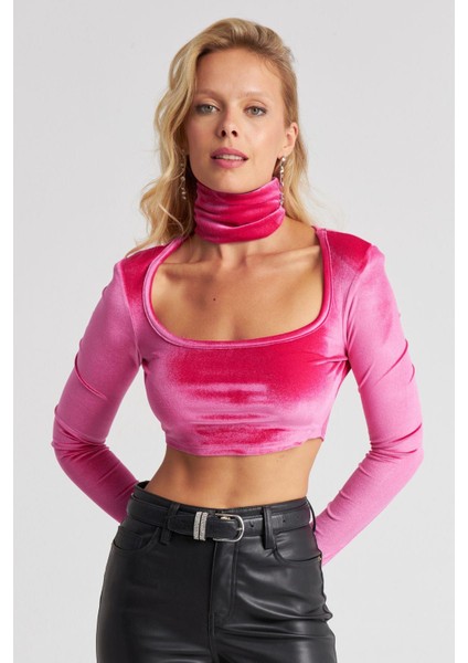 Kadın Fuşya Kare Yaka Boyunluklu Kadife Crop Bluz B2867 fiyatları
