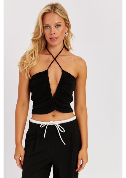 Kadın Siyah Drapeli Crop Bluz KED154 fiyatları