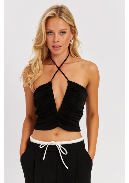 Kadın Siyah Drapeli Crop Bluz KED154 fırsatları