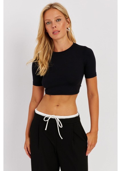 Kadın Siyah Sırt Dekolteli Crop Bluz CY450 indirimleri