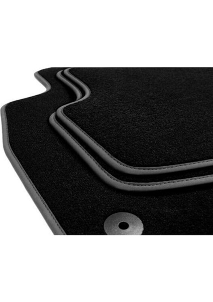 Isuzu D-Max 2002-2012 Halı Paspas Siyah modelleri