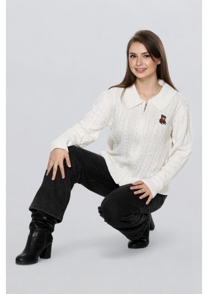 Kadın Ayıcık Işlemeli Fermuarlı Saç Örgü Triko Hırka FLT1009