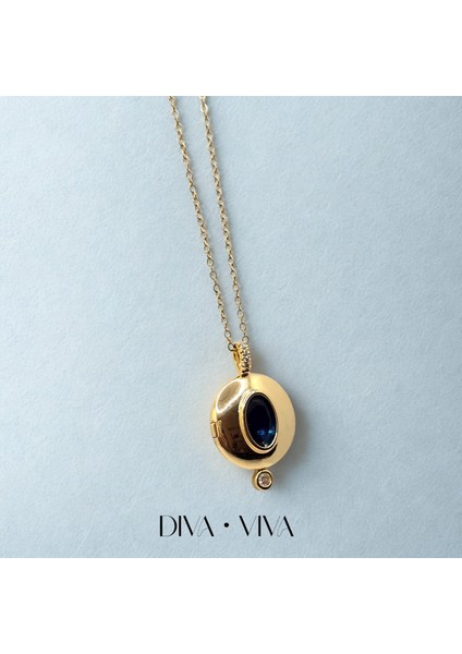 - Noir Medallion Kadın Çelik Kolye
