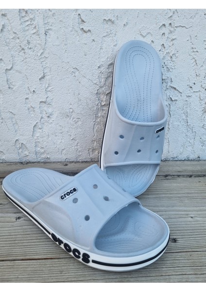 Yandan Yazılı Önü Açık Gri Terlik