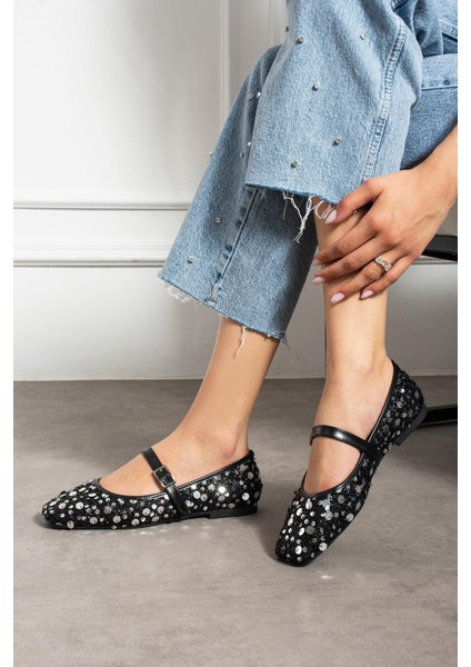 Lirissa Kadın Babet Önden Bantlı Gümüş Pullu Siyah