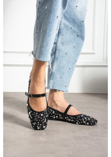 Lirissa Kadın Babet Önden Bantlı Gümüş Pullu Siyah fiyatları