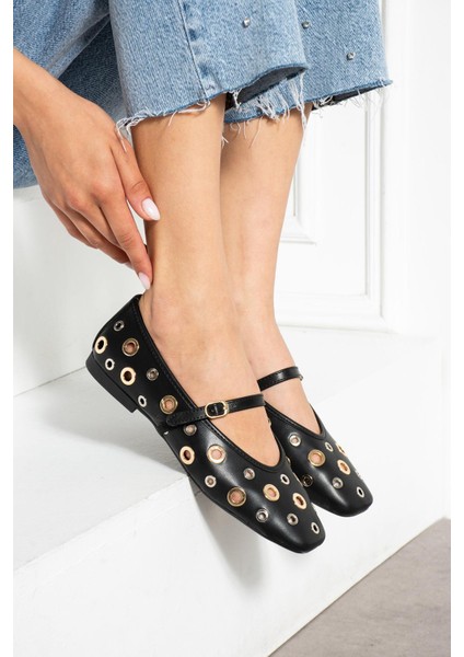 Ekster Kadın Babet Önden Bantlı Halka Pimli Taşlı Siyah Deri fiyatları