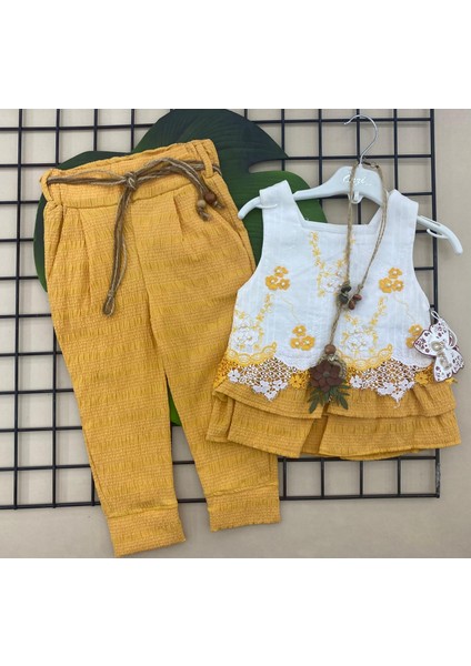 Bayramlık Brode Işlemeli Fırfırlı Kolyeli Alt Üst Ikili Takım modelleri