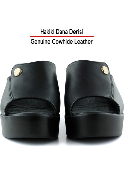 Tilda Siyah Hakiki Dana Derisi Metal Düğme Detaylı Önü Açık Dolgu Topuklu Terlik fırsatları
