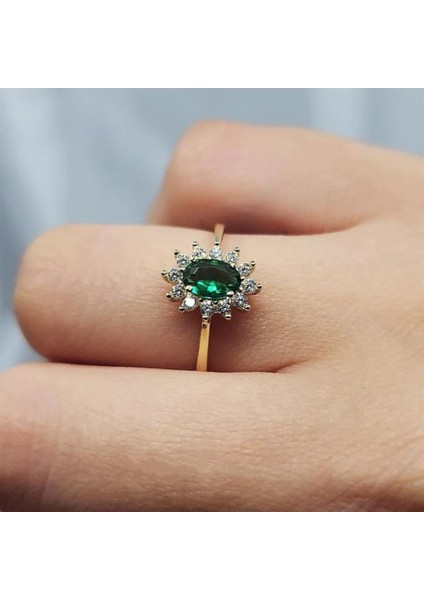 Gümüş Yüzük - 1.05 Karat Zümrüt Yeşili Taşlı 0.30KARAT Pırlanta(Signty)Taşlı Vintage Tasarım 925 Ayar Gümüş Yüzük indirimleri