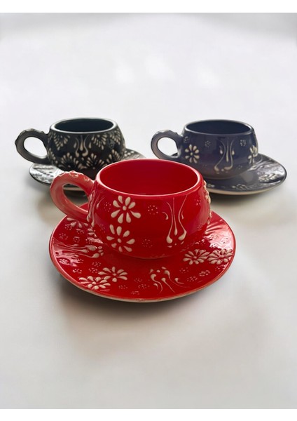 Dekoratif Şık Tasarım Tamamen El Yapımı Kırmızı , Lacivert ve Siyah 3 Kişilik Kahve Fincanı fiyatları