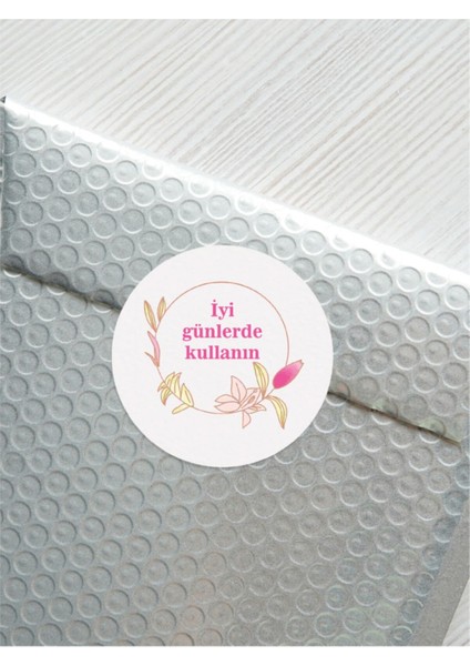 Hazır Kuşe Sticker Etiket 022