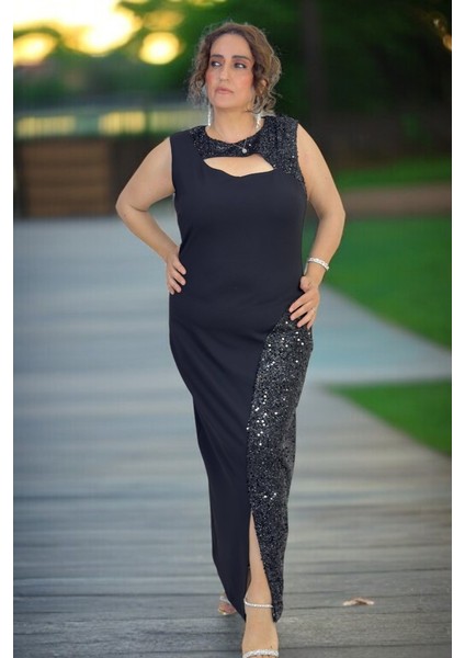 Omuz ve Etekte Taş Işlemeli Jopone Kol Bisiklet Yaka Büyük Beden Uzun Abiye Elbise indirimleri