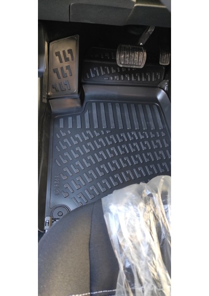 Cıtroen C4 x 3D Siyah Havuzlu Paspas 2022 ve Sonrası