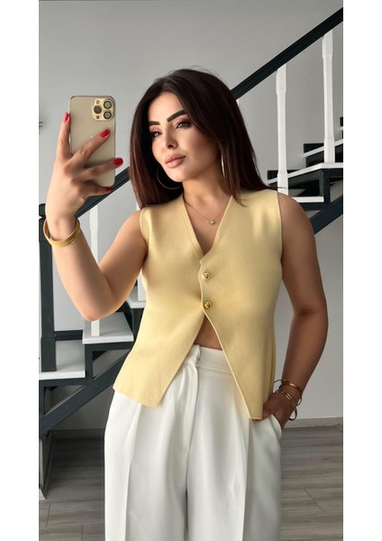 Sarı Gold Düğme Çelik Triko Yelek modelleri