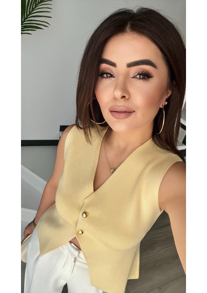 Sarı Gold Düğme Çelik Triko Yelek fırsatları